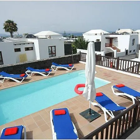 Villa 43 Sea Views, Pool,games,hot Tub, Office With Computer+ Wifi