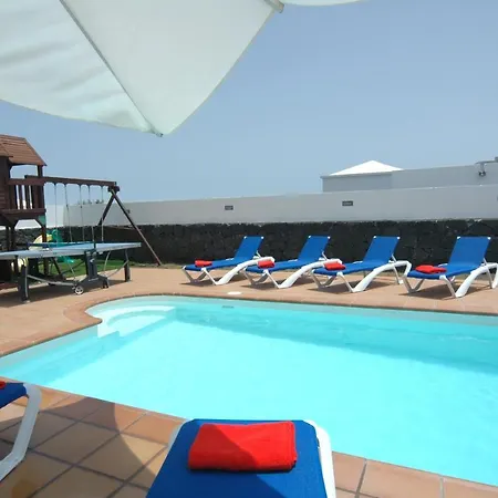 43 Sea Views, Pool,games,hot Tub, Office With Computer+ Wifi