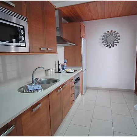 43 Sea Views, Pool,games,hot Tub, Office With Computer+ Wifi Playa Blanca (Lanzarote)