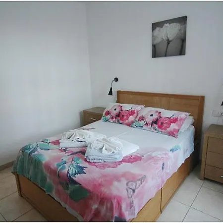 43 Sea Views, Pool,games,hot Tub, Office With Computer+ Wifi Вилла