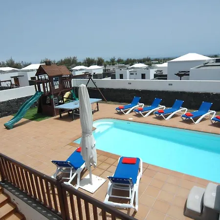 Вилла 43 Sea Views, Pool,games,hot Tub, Office With Computer+ Wifi Коста Бланка