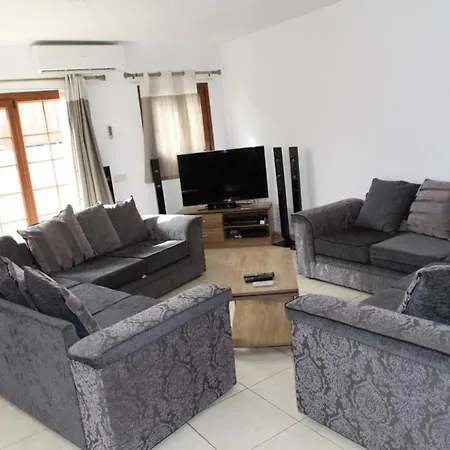 43 Sea Views, Pool,games,hot Tub, Office With Computer+ Wifi Коста Бланка